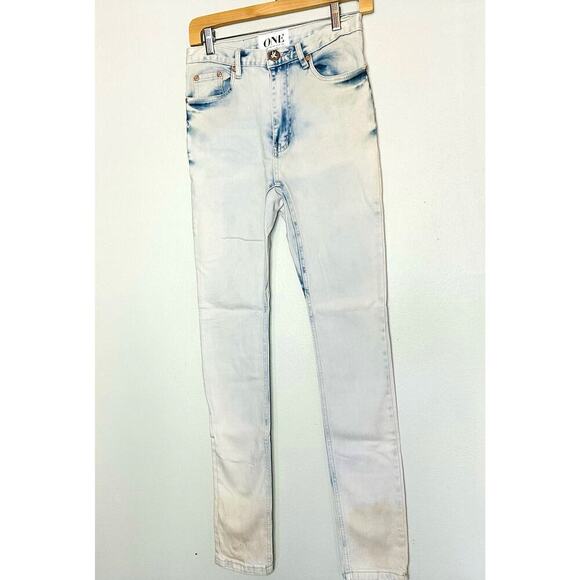ONE TEASPOON Ultra Light Wash Low Waist Drop Crotch Skinny Leg Jeans Size 22 - Picture 1 of 9